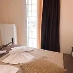Sun N' Salt Ii Apartment